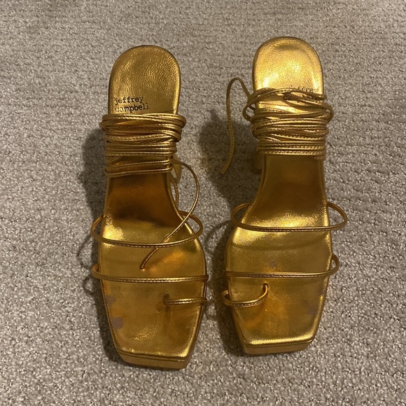 Jeffrey Campbell Primadonna Platforms - Picture 3 of 8